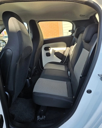 Renault Twingo cena 23700 przebieg: 96000, rok produkcji 2016 z Tuchów małe 191